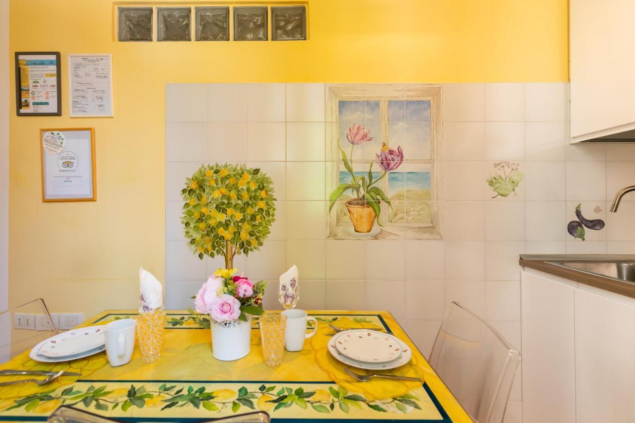 Monti Romantic Sunshine Maisonette Exterior photo